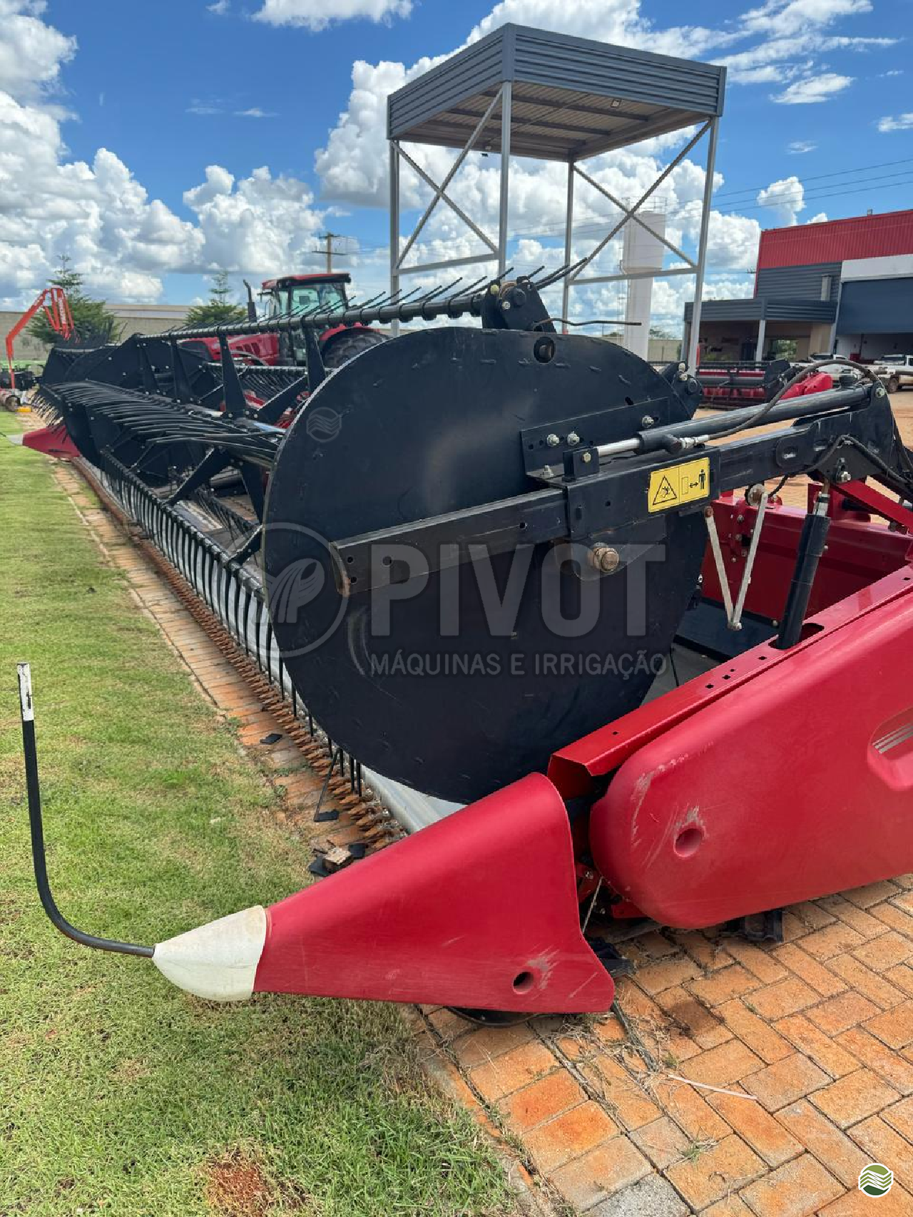 TERRAFLEX 3162 de Pivot Máquinas - Case 